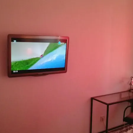 Neni Apartment
